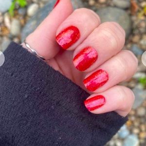 Color Street Nail Strips - Cherry Float